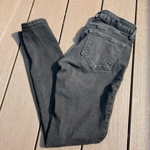 Old Navy Women’s Rock Star Super Skinny Black Jeans Size 2